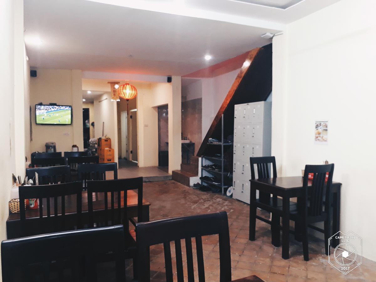 Tony Central Hostel Luang Prabang Esterno foto